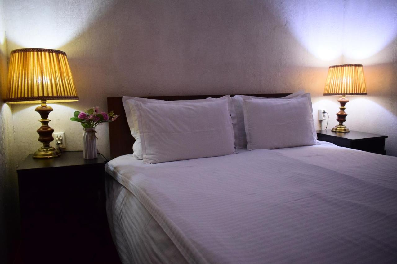 Hotel Registon Zargaron 사마르칸트 외부 사진