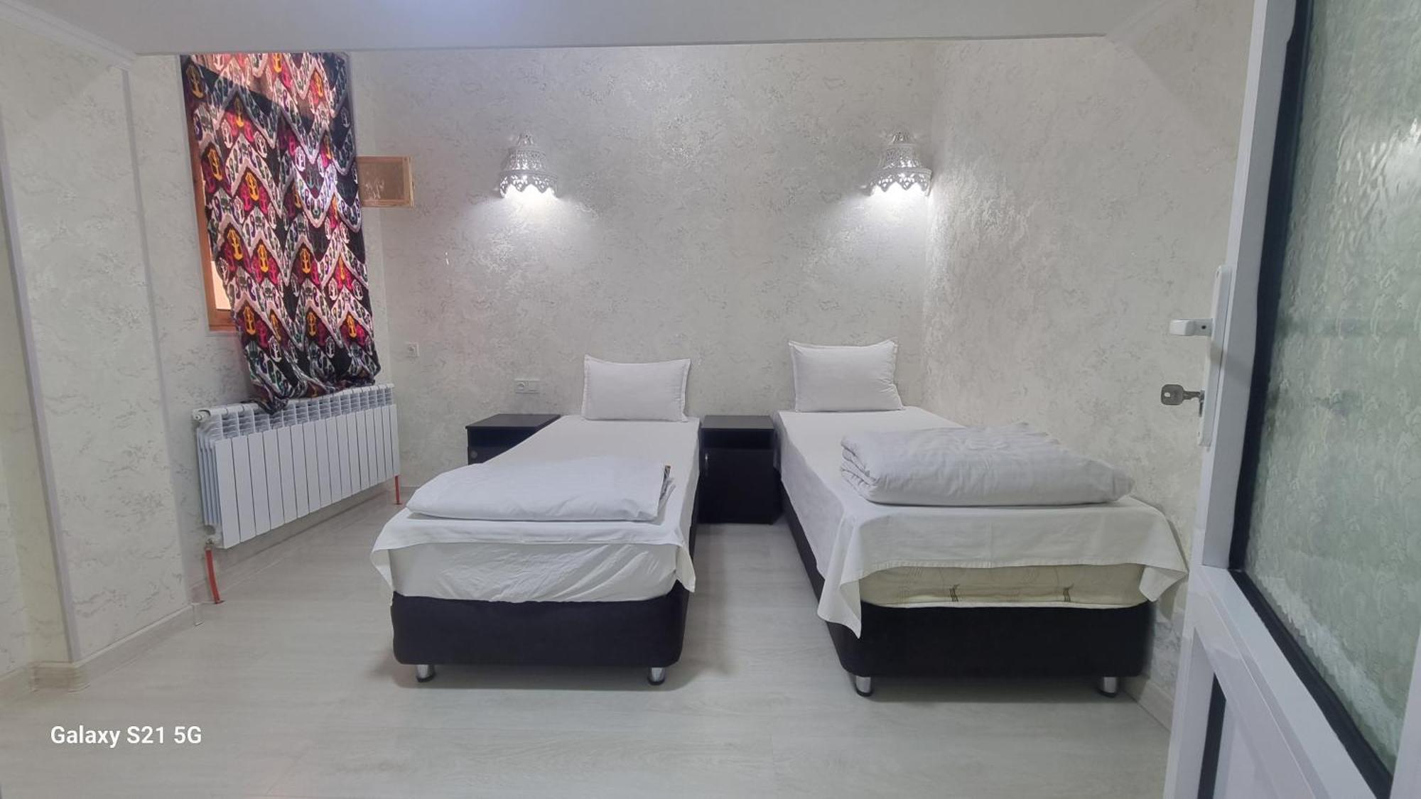 Hotel Registon Zargaron 사마르칸트 외부 사진