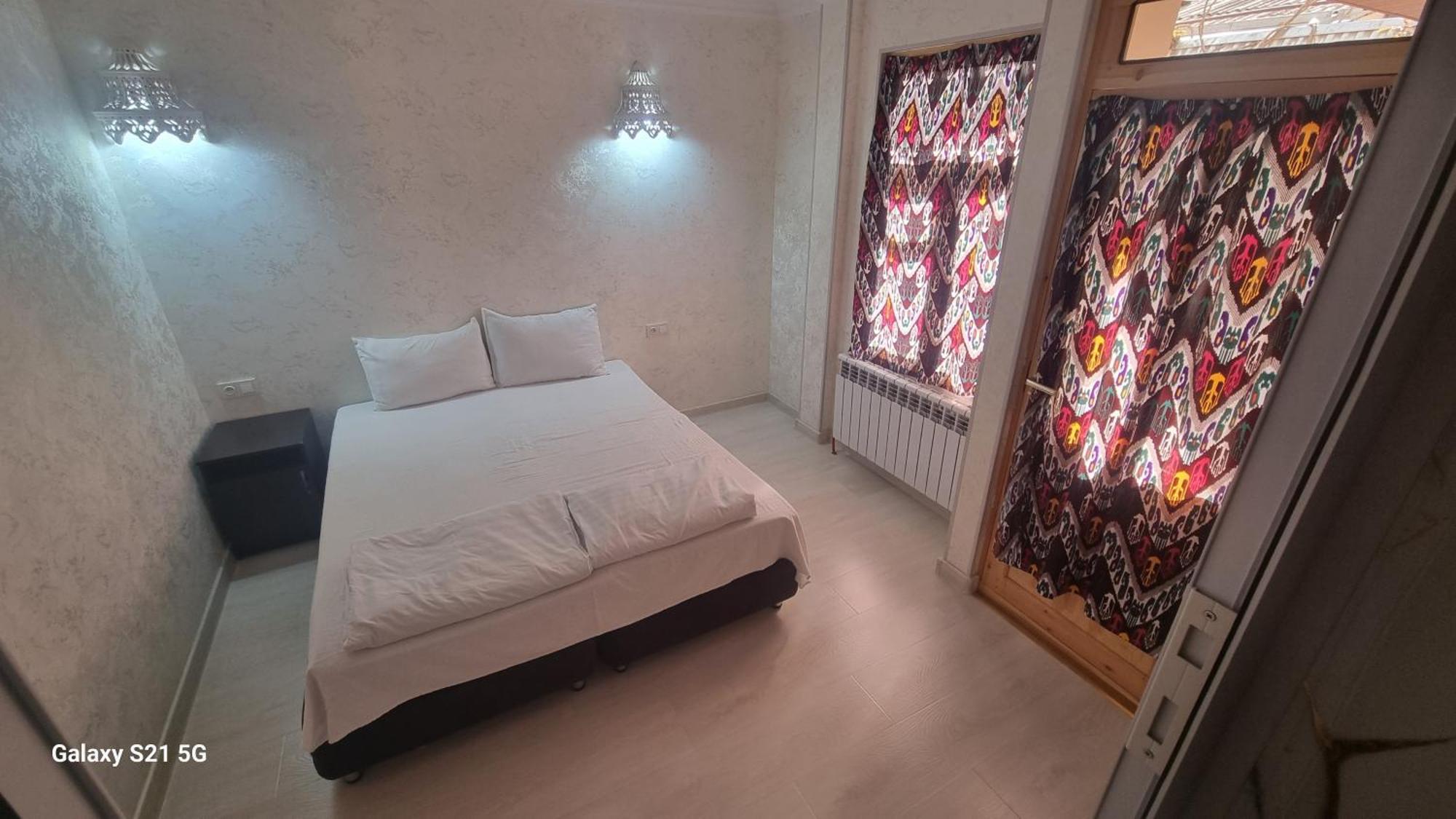 Hotel Registon Zargaron 사마르칸트 외부 사진